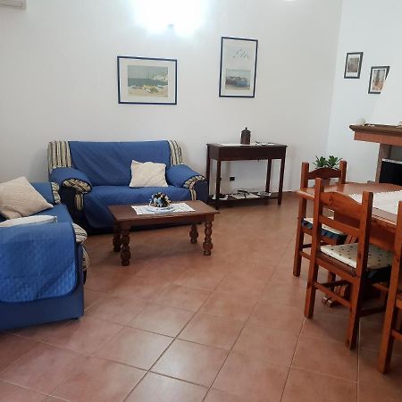 Villetta Porto Corallo ヴィッラプッツ エクステリア 写真