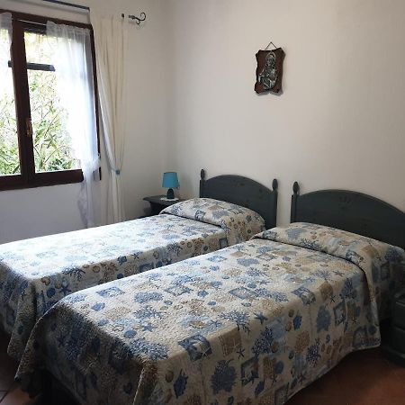 Villetta Porto Corallo ヴィッラプッツ エクステリア 写真