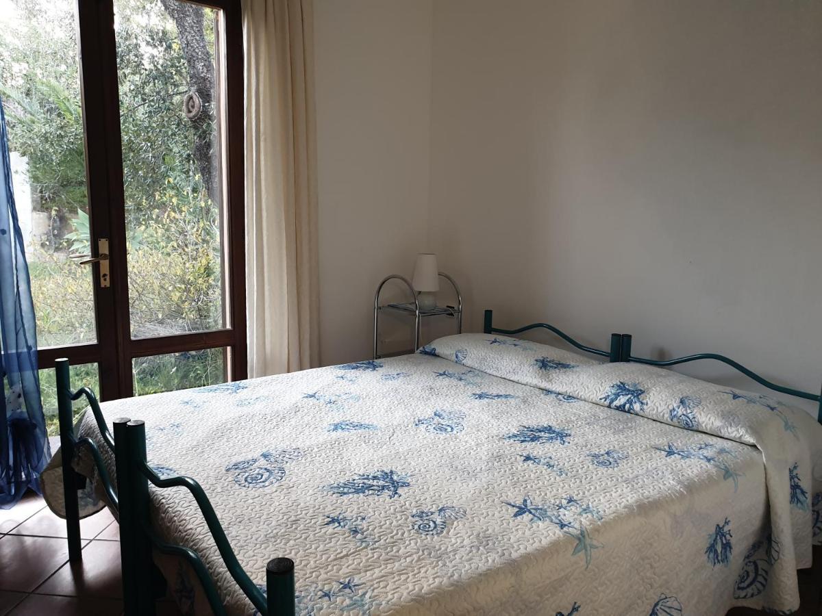 Villetta Porto Corallo ヴィッラプッツ エクステリア 写真